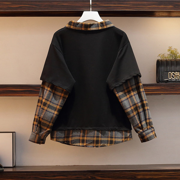 Casual ženski komplet - traperice i bluza