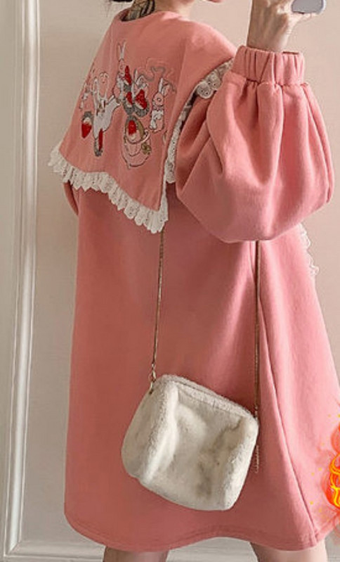 Moderna ženska haljina s vezom za trudnice