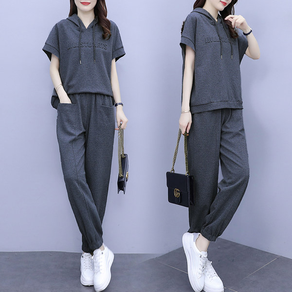 Ženski dnevni set sa kravatama i natpisom