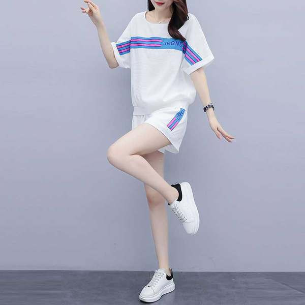 Jauna modeļa sieviešu komplekts no divām daļām baltā un melnā krāsā