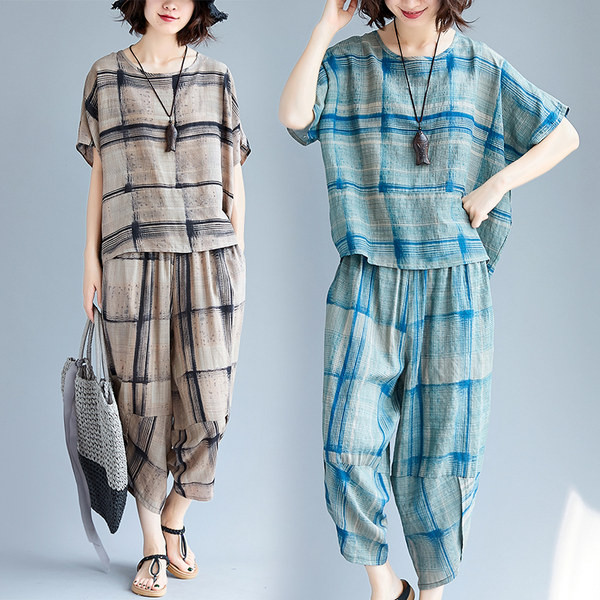 Novi model ženskog kariranog kompleta u dvije boje - široki model