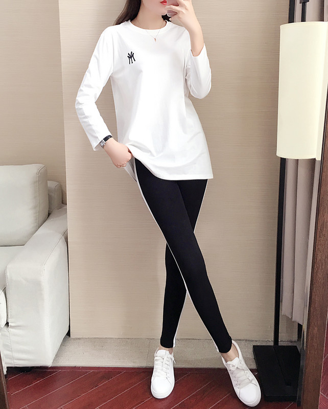 Proljetno-ljetni set tajica i majica za žene