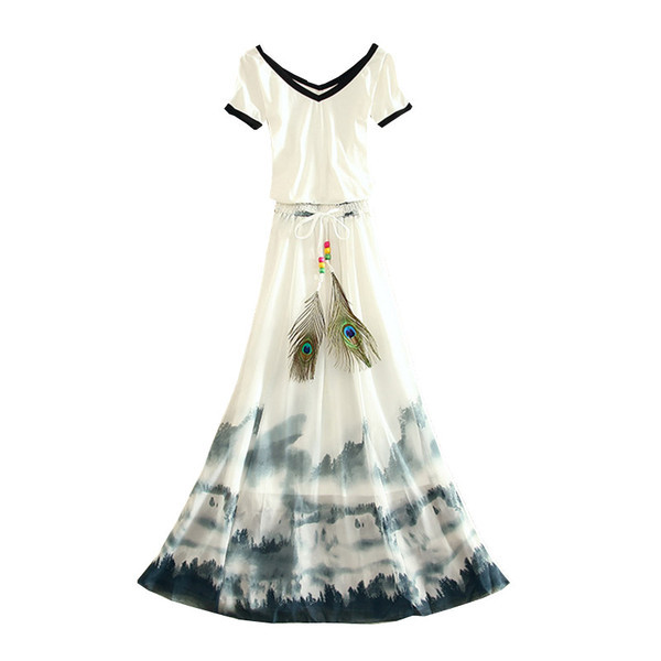 Aktuelan ženski komplet iz dva dijela - suknja i bluza