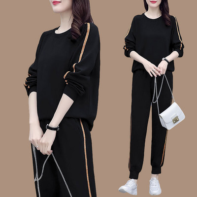 Σετ άνοιξη-φθινόπωρο για γυναίκες με φούτερ και παντελόνι