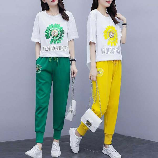 Proljetno-ljetni komplet majica s tratinčicom i hlače