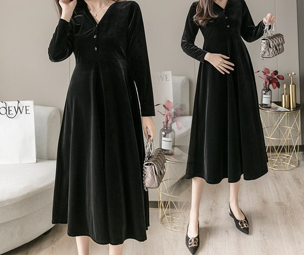 Eleganta sieviešu samta kleita grūtniecēm