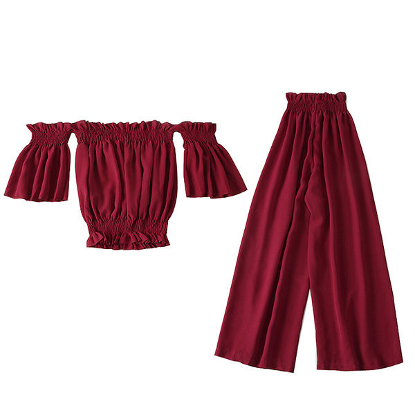 Jauna modeļa vasaras komplekts īsa blūze ar atkailinātiem pleciem un biksēm