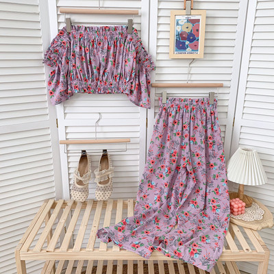 Νέο μοντέλο καλοκαιρινό  σετ με λουλουδάτο μοτίβο