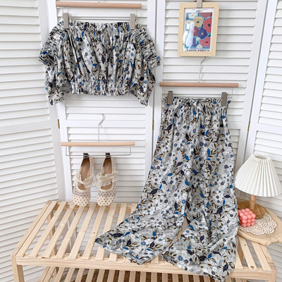 Νέο μοντέλο καλοκαιρινό  σετ με λουλουδάτο μοτίβο