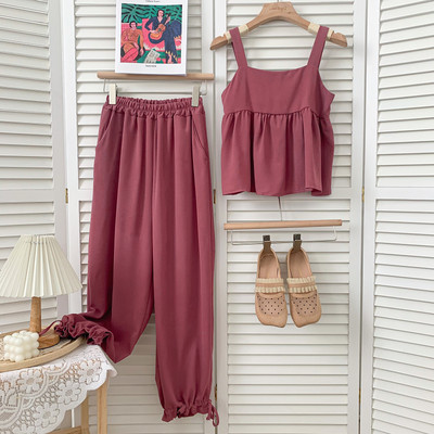 Καλοκαιρινό σετ με φανελάκι και μακρύ παντελόνι