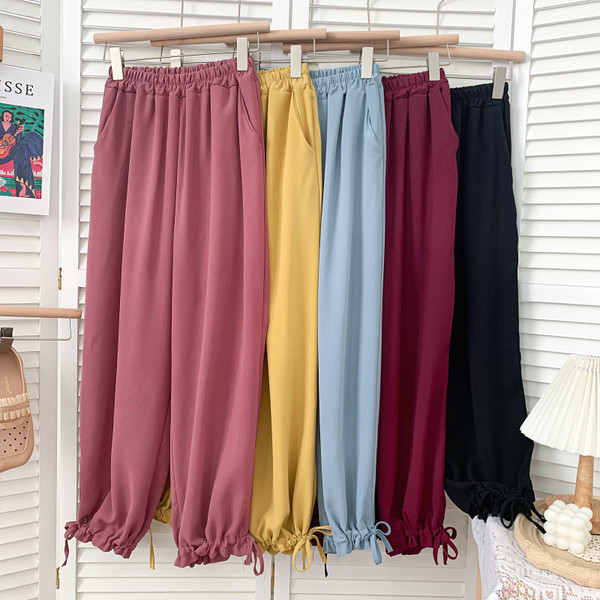 Καλοκαιρινό σετ με φανελάκι και μακρύ παντελόνι