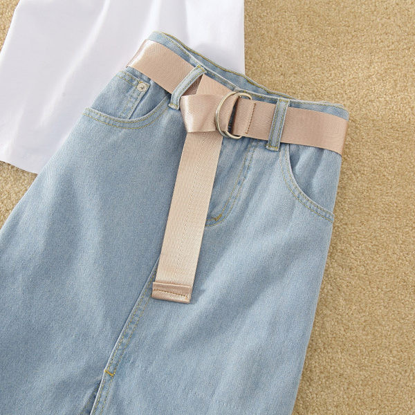 Moderan ženski komplet od traper suknje i majice