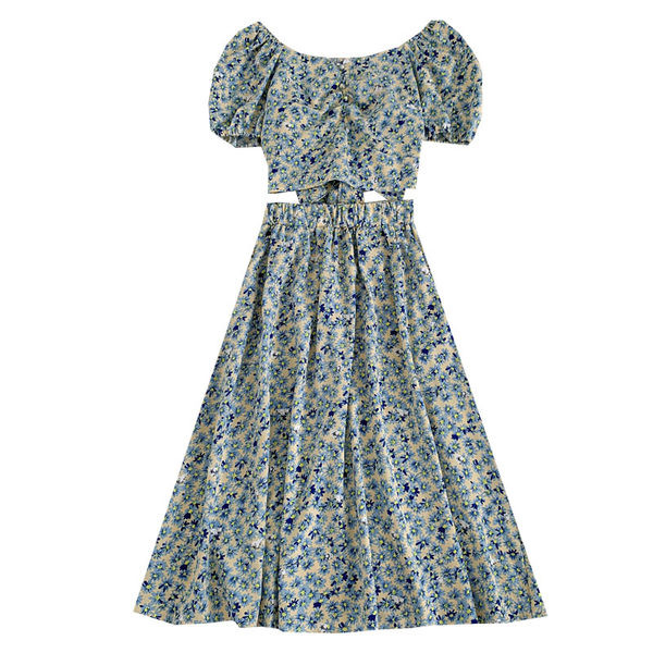 Novi model ljetnog kompleta sa cvjetnim uzorkom - bluza i suknja