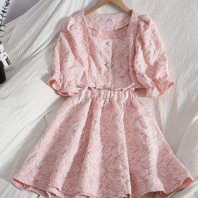 Γυναικείο σετ από δύο μέρη - τοπ με τετράγωνο ντεκολτέ και φούστα