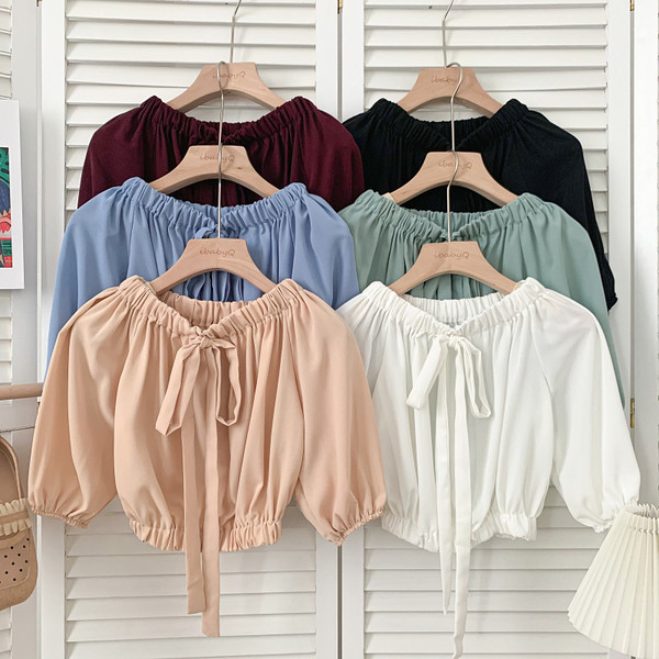 Καλοκαιρινό  σετ με βολάν - μπλούζα και σορτς