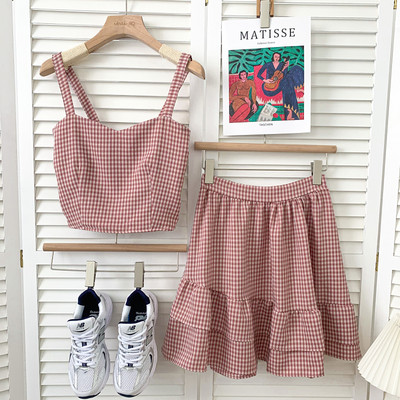 Καλοκαιρινό καρό σετ για γυναίκες - φανελάκι και φούστα