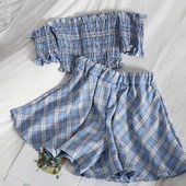 Καλοκαιρινό  γυναικείο σετ - σορτς και μπλούζα