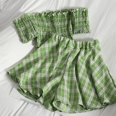 Καλοκαιρινό  γυναικείο σετ - σορτς και μπλούζα