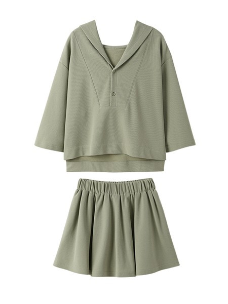 Žensko dvodijelno casual odijelo s kapuljačom