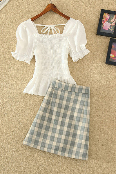 Ženski komplet-karirana suknja i bluza