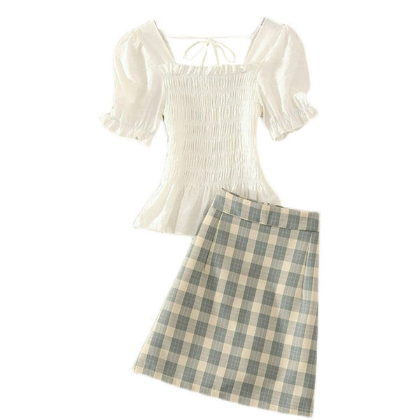 Ženski komplet-karirana suknja i bluza