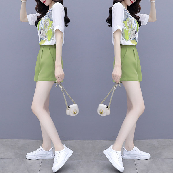 Ženski casual set prikladan za ljeto u zelenoj boji