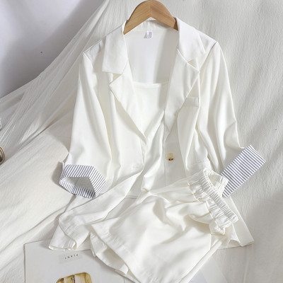 Ženski komplet sako i kratke hlače