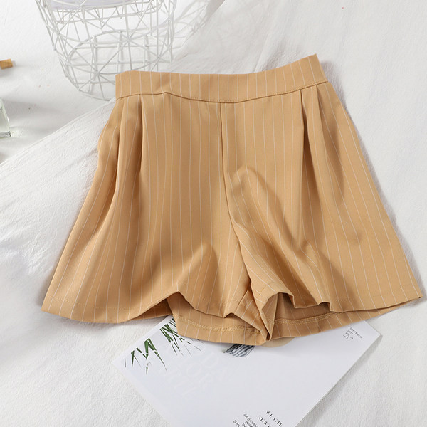 Ženski komplet sako i kratke hlače