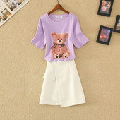 Sieviešu T-kreklu komplekts ar aplikāciju un svārkiem