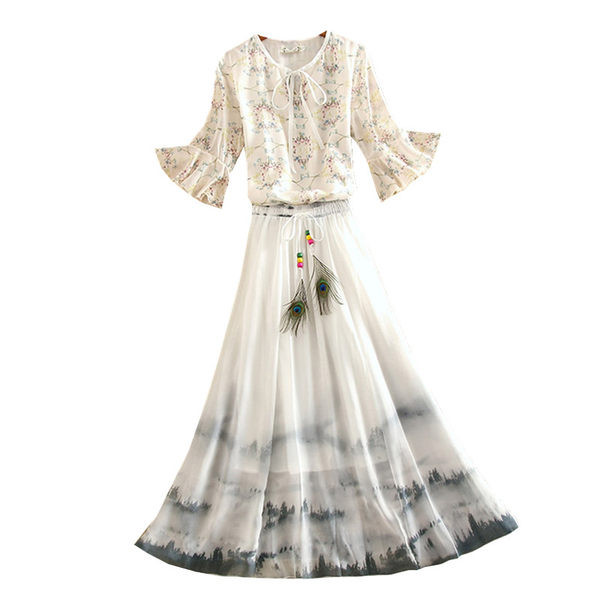 Ženski komplet duge suknje i bluze sa cvjetnim motivima