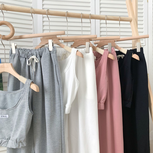 Proljetno-ljetni set kratke majice bez rukava i sportskih hlača