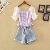 Ženski komplet kratkih traperica i bluze