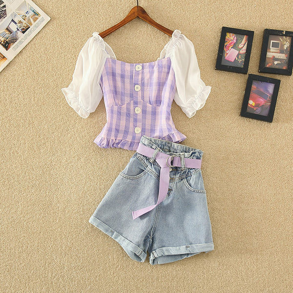 Ženski komplet kratkih traperica i bluze