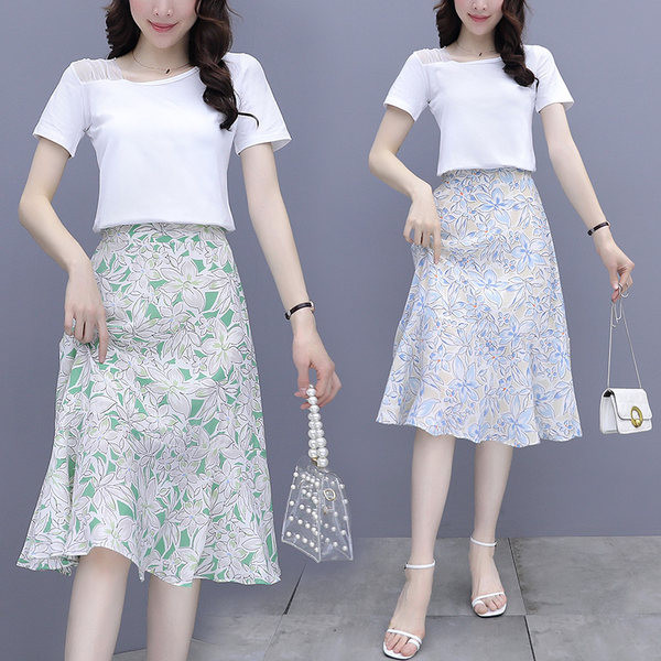 Jauna modeļa sieviešu komplekts ar krāsu rakstu - divas daļas