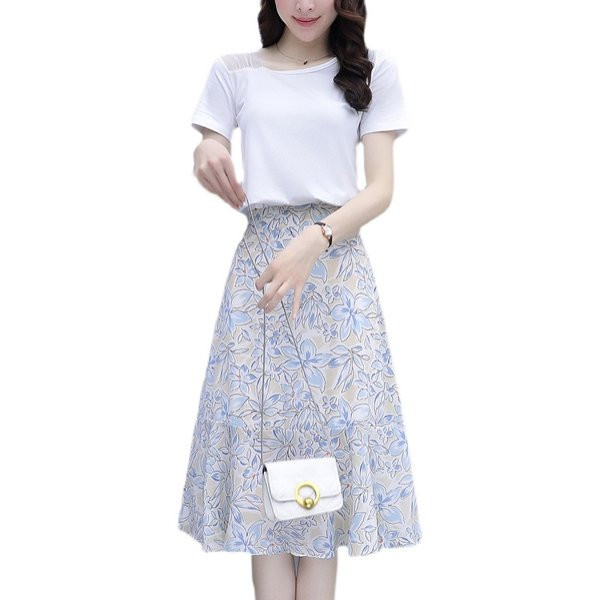 Jauna modeļa sieviešu komplekts ar krāsu rakstu - divas daļas