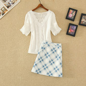 Ženska moderna bluza sa čipkom i suknjom