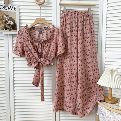 Ljetni cvjetni komplet - bluza i hlače