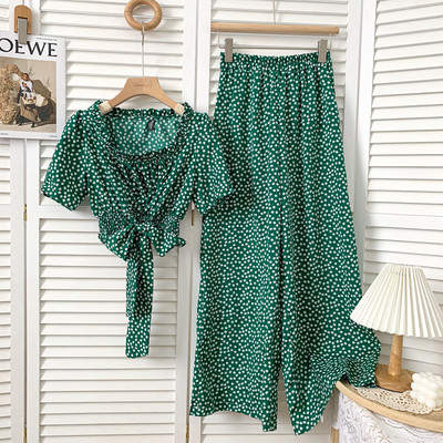 Ljetni cvjetni komplet - bluza i hlače