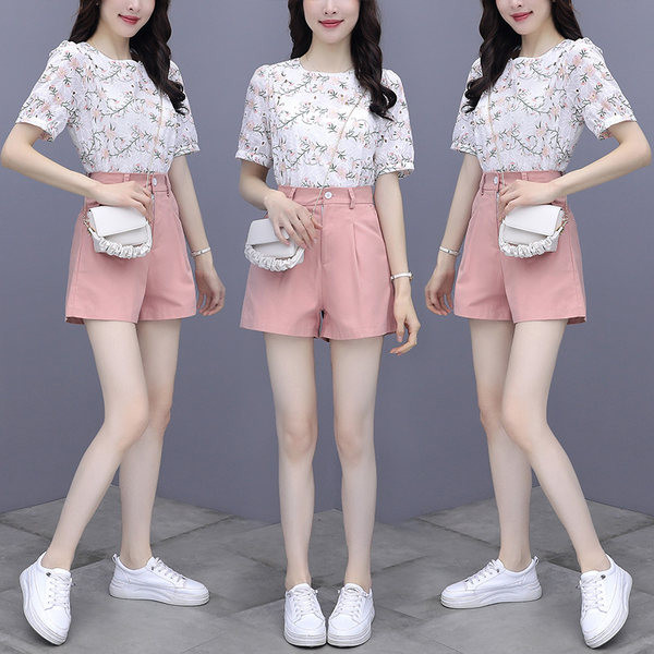 Novi model ženskog kompleta visokog struka i cvjetnog uzorka