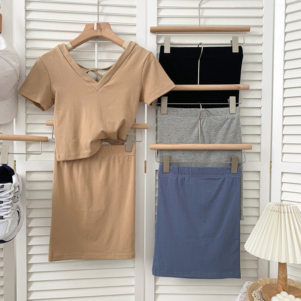 Casual set tajica - bluza i suknja