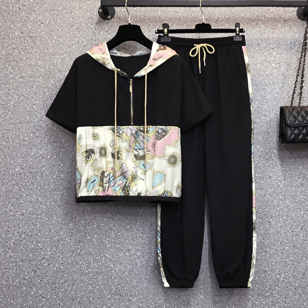 Ležeran ženski proljetni top set kratkih rukava i hlačica