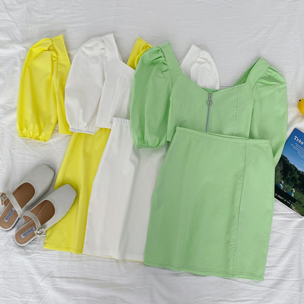 Novi model ljetnog kompleta - bluza na patent i suknja