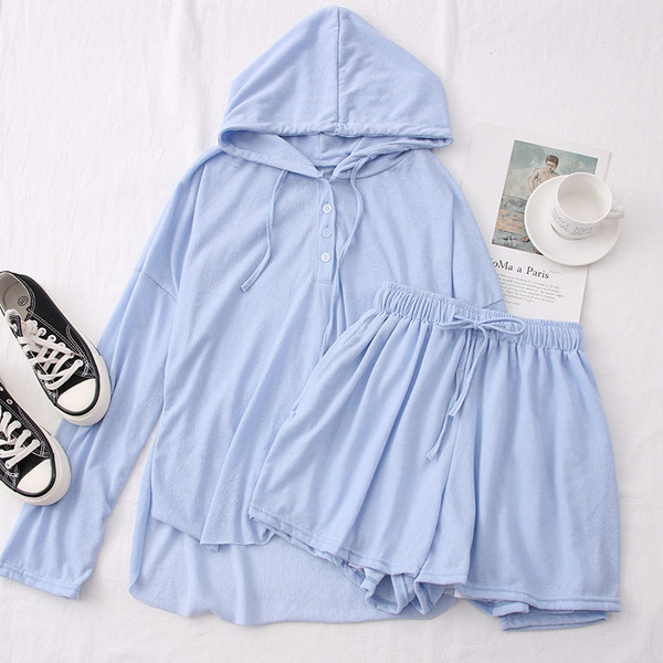 Proljetni komplet trenirke s kapuljačom i kratke hlače