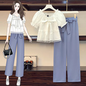 Moderan ženski komplet košulje kratkih rukava i ravnih hlača