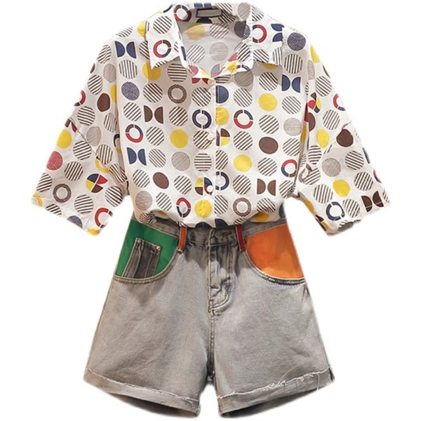 Ženski komplet košulja kratkih rukava i kratke traperice