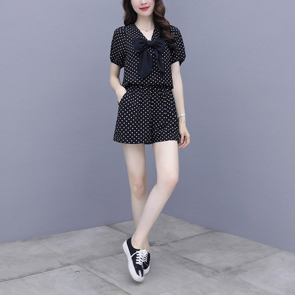 Sieviešu ikdienas punktu komplekts