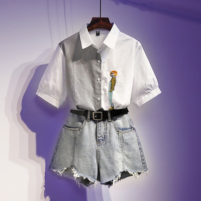 Sieviešu kreklu komplekts ar izšuvumu un īsiem džinsiem