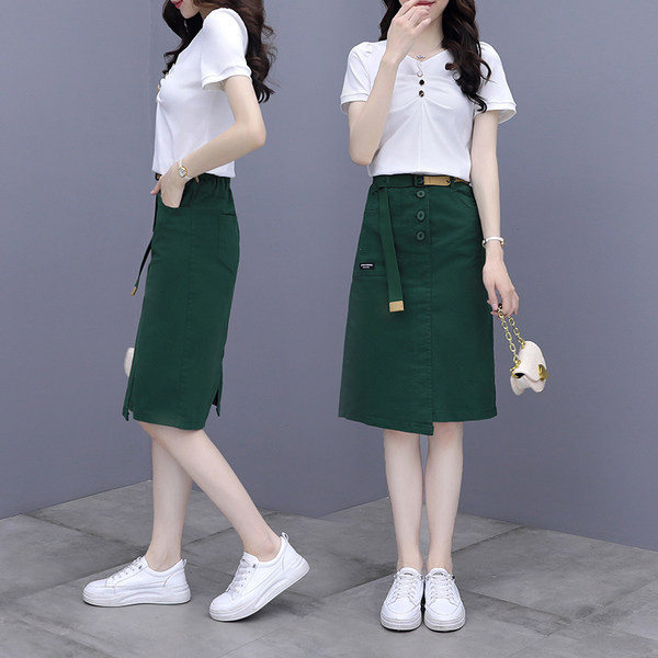 Moderns sieviešu komplekts ar divdaļīgu jostu