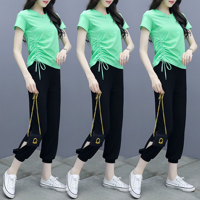 Novi model ljetnog kompleta - majica kratkih rukava i sportske hlače