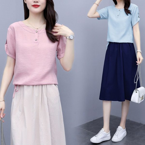 Novi model ženskog kompleta bluza i suknja